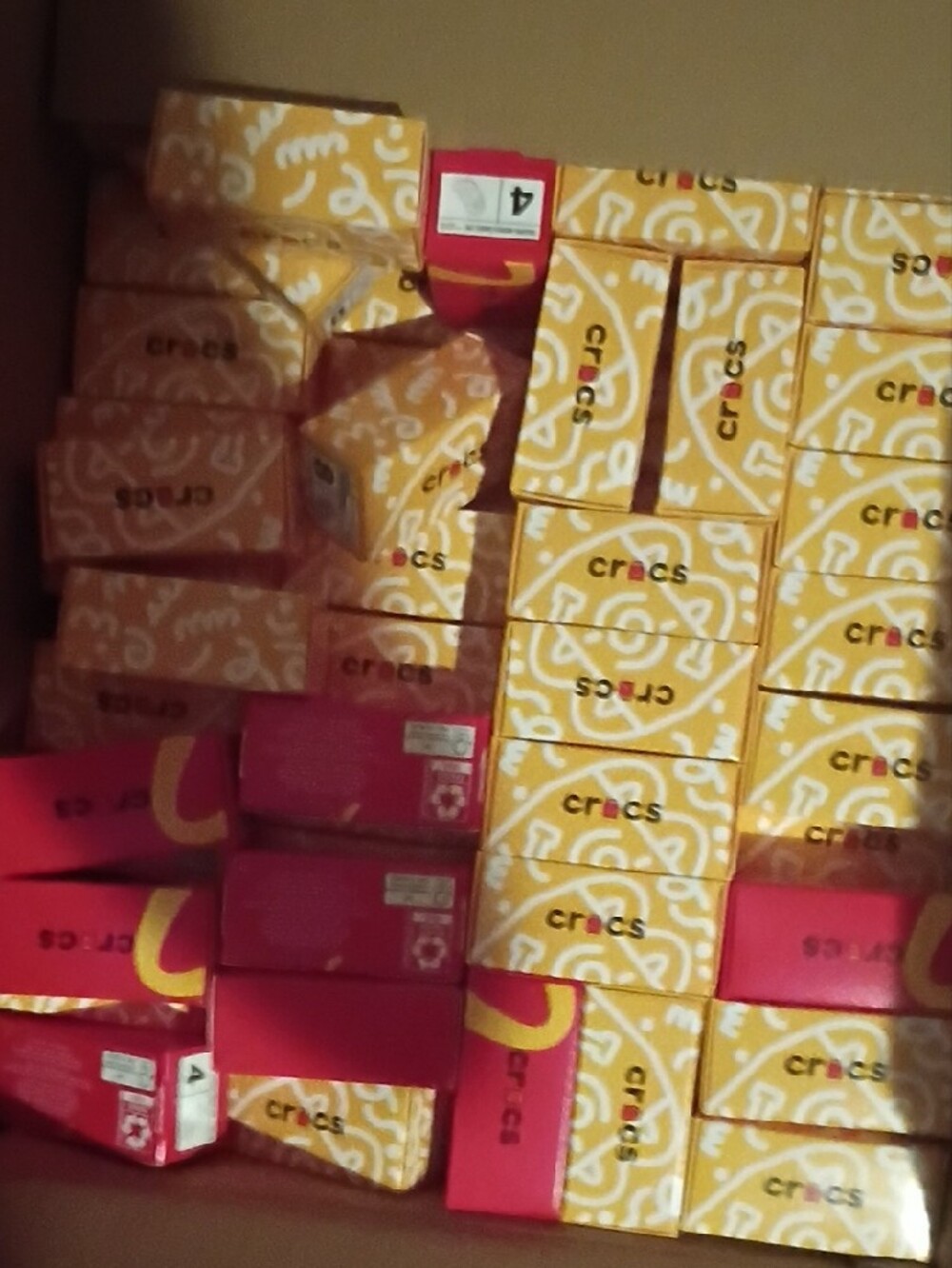 CROCS Yellow Patterned Accessory Box - Picture 2 of 2